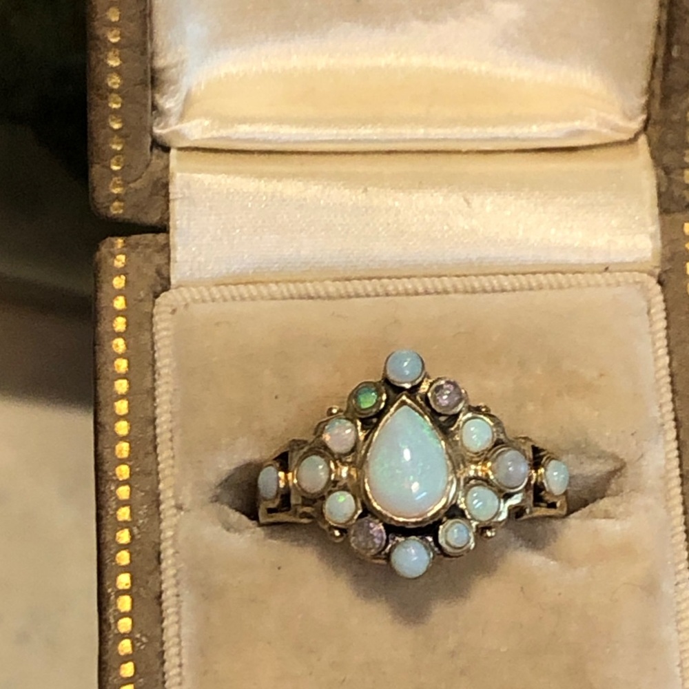 Vintage opal ring